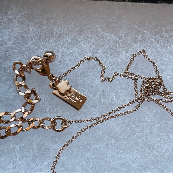 Kate Spade Sailor Knot mini pendant necklace in rose gold - Picture 9 of 10
